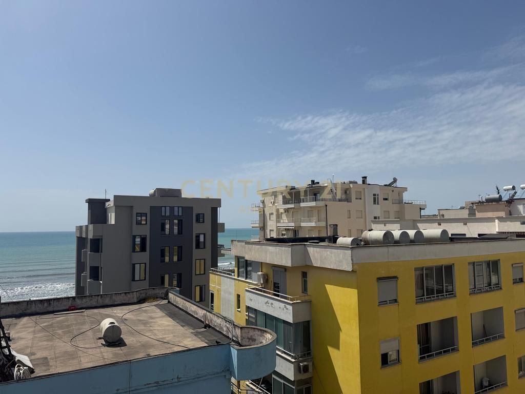 Appartamento 2+1 in vendita a Pelikan, sesto piano, con vista mare