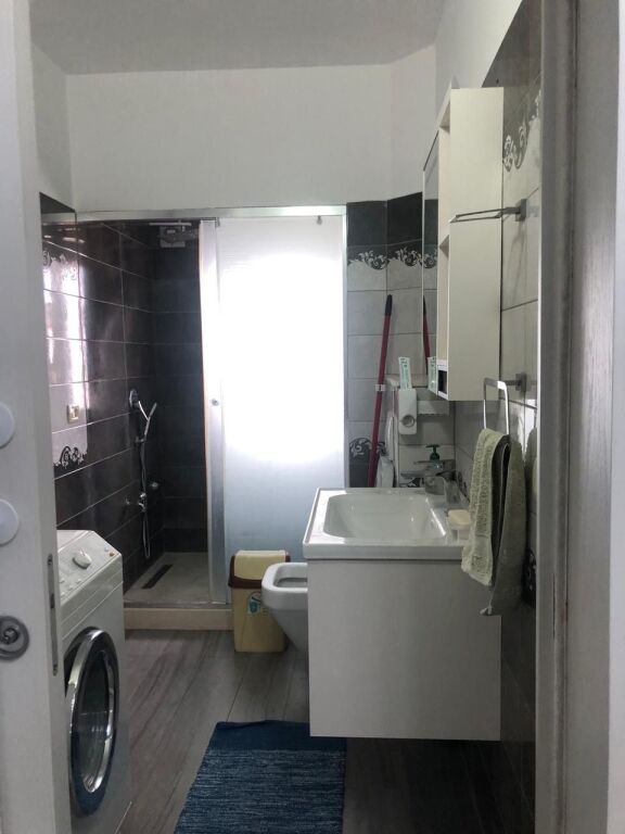 Apartament 1+1 me qera ne Ali Dem