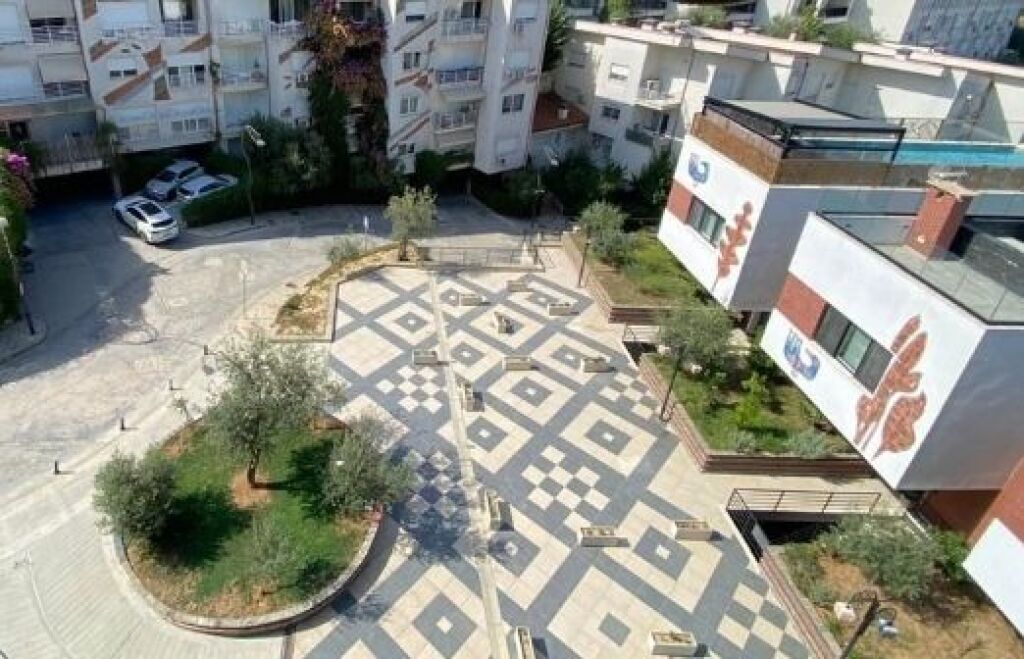 SHESIM SUPER DUPLEX LUKSOZ 3+1+2+2 VERANDA + DEPO DHE 2 POSTE PARKIMI
