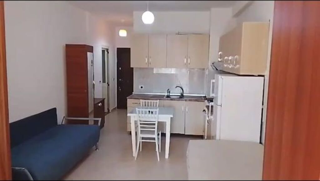 STUDIO 24000 LEKE.ASTIR