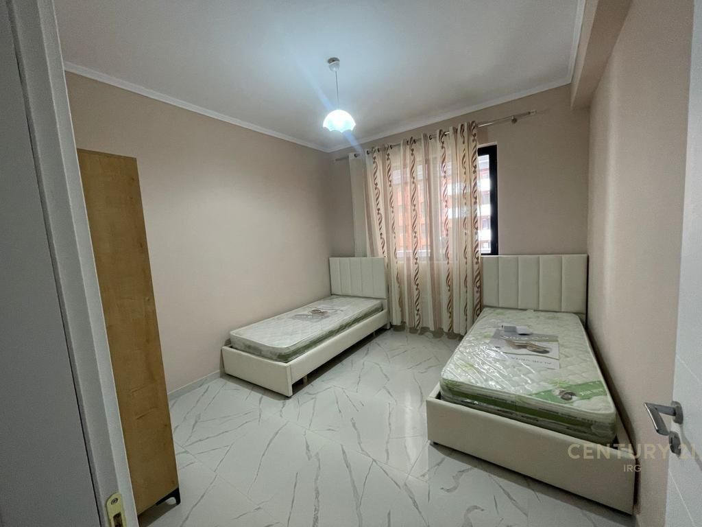 AFFITTASI APPARTAMENTO 2+1+2 PRESSO URBAN GATE A ASTIR 550  