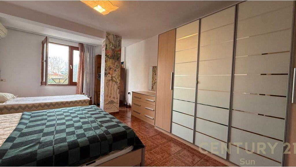 ZOGU I ZI, JAPIM ME QIRA APARTAMENT 2+1 !
