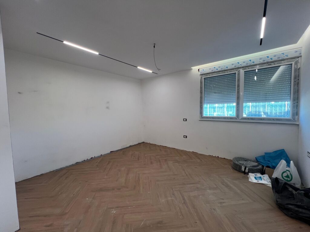 🏠VENDESI – Appartamento 2+1+2 | Ex-Esposizione (Viale Gjergj Fishta)