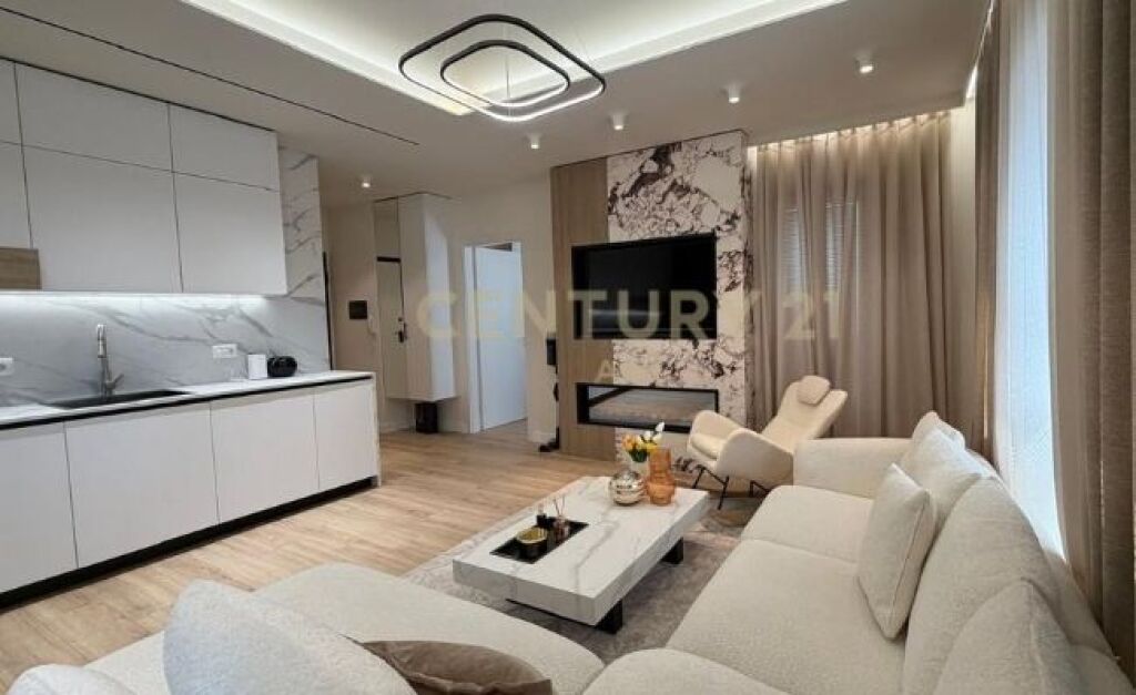 Vendesi in vendita super appartamento 1+1