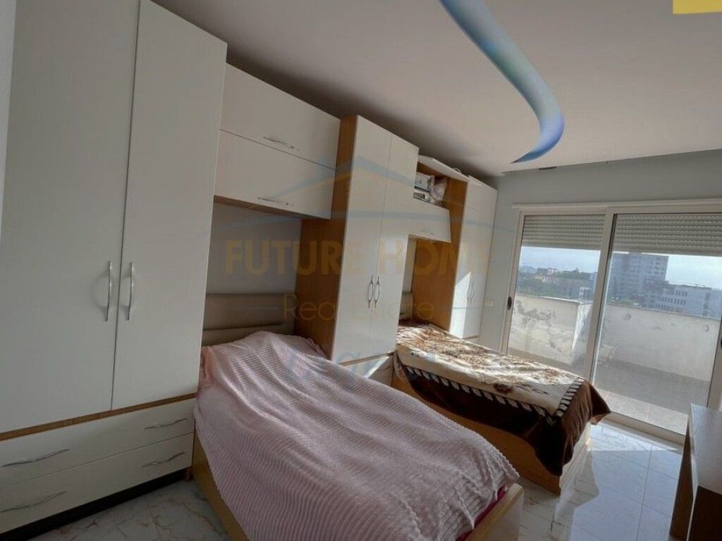 Shitet, Apartament 2+1+Verande, Fresk, Tirane.