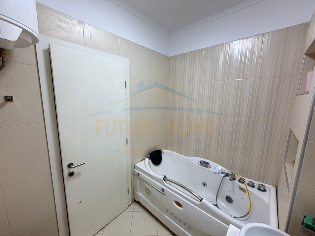 Affitto, Appartamento 3+1+2, Stazione Ferroviaria, Tirana