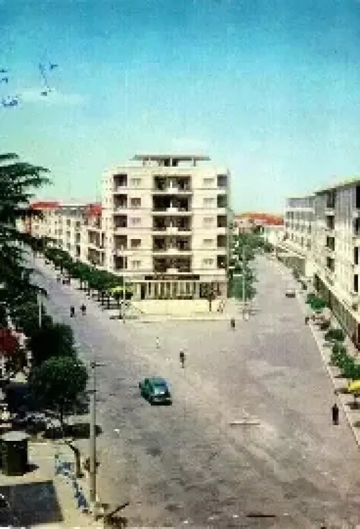 Commercial space for rent on Mine Peza Street