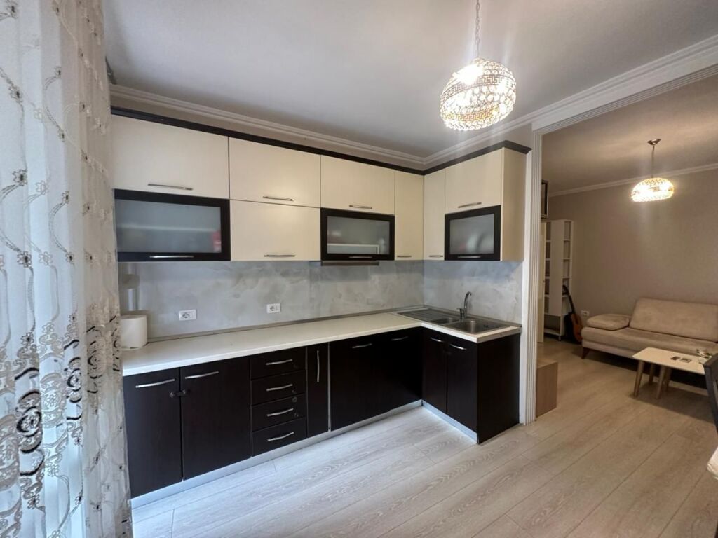 *APARTMENT 2+1+2 FOR SALE AT 5 MAJI*