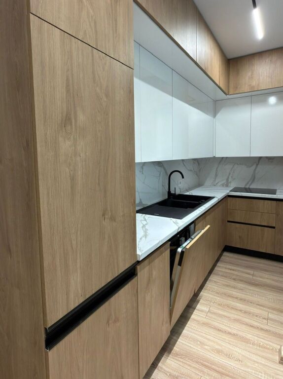 📌 Appartamento moderno 2+1 in affitto – Comune di Parigi