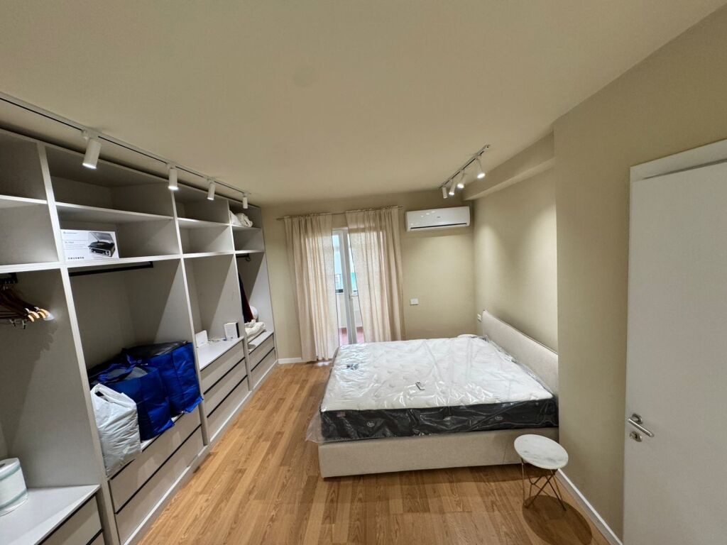 📍 Apartment for Rent 2+1+parking – Durrës Street
