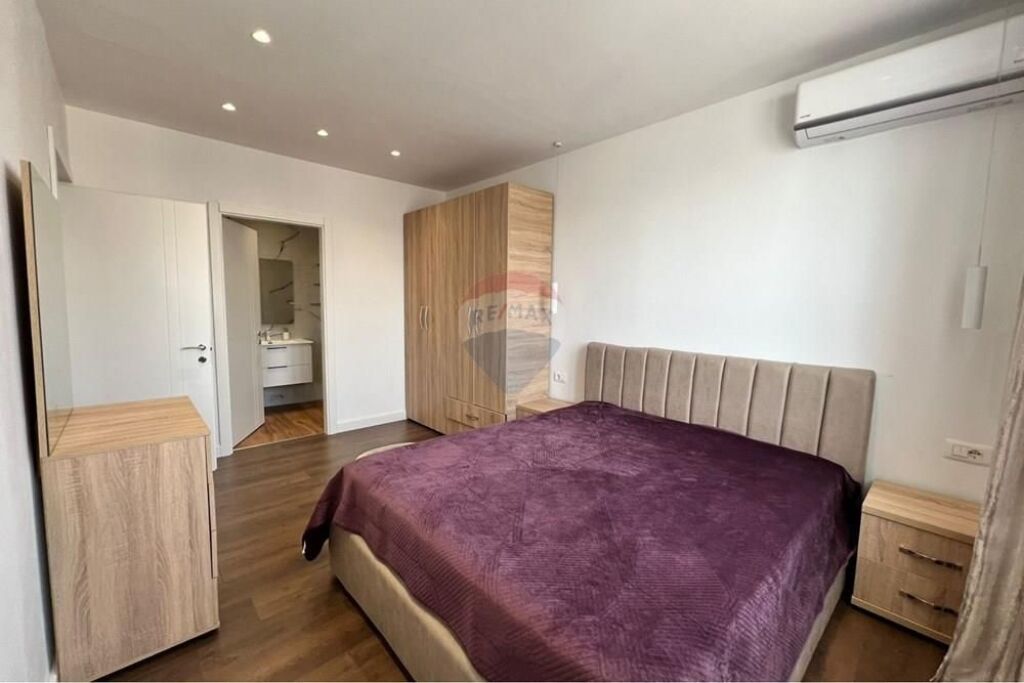 Apartment - For Rent - Mine Peza Street, Tirana