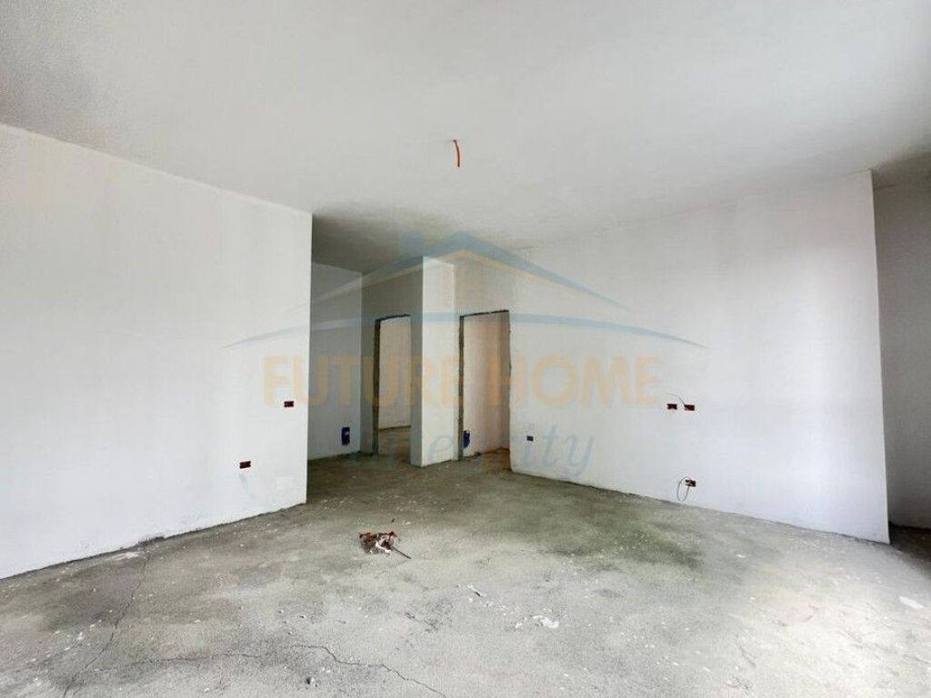 For sale, Apartment 2+1+2, Splendor Residence, Tirana.