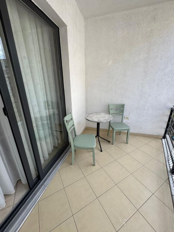 Apartament 2+1 me qira – Rrethi i Astirit !