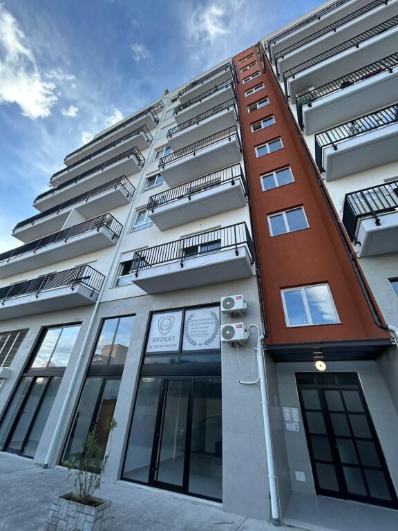 Appartamento 1+1 in Affitto Xhamllik, Complesso Eshli, vicino al Nuovo Maternità