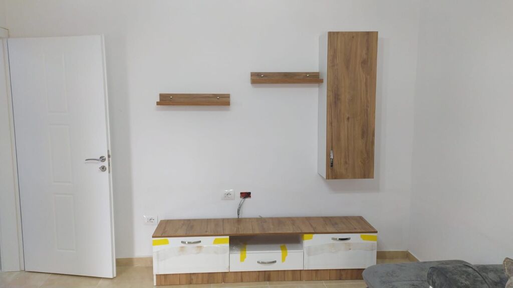 Disponojme Apartament 1+1 me qira – Oxhaku - kati i 3!