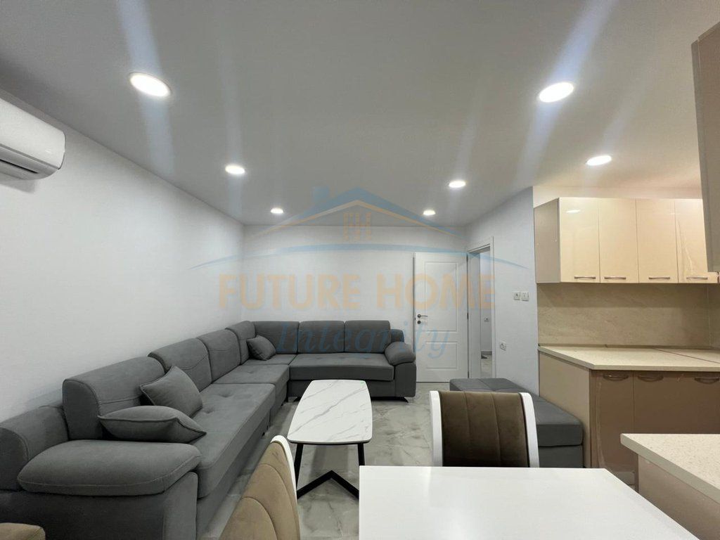 Qera, Apartament 2+1, Rruga Kongresi Manastirit, Tiranë.