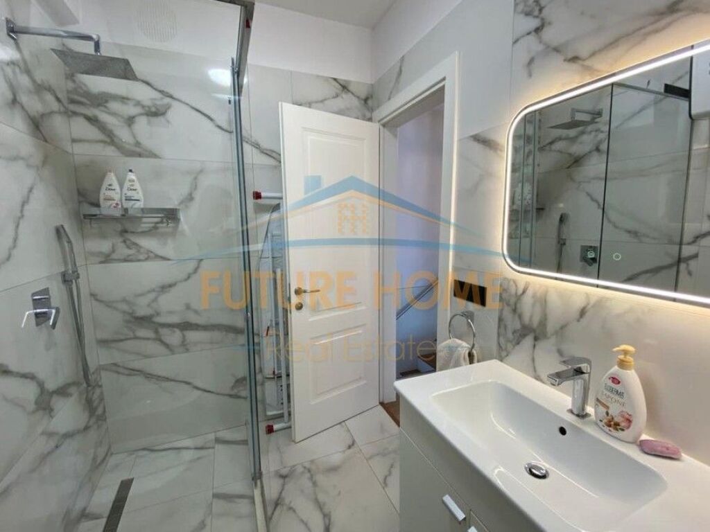 Rent, Duplex, 5 Maji