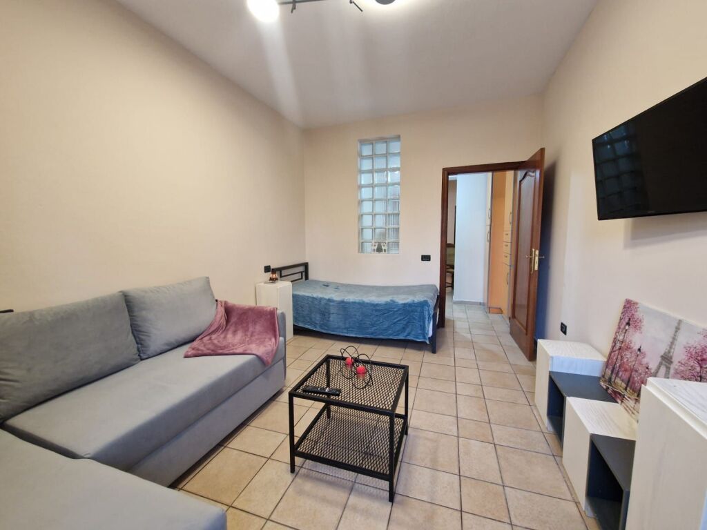 Apartment 2+1 for rent on Kavaja street