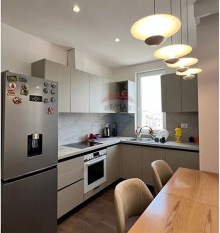 Apartment - For Rent - Mine Peza Street, Tirana