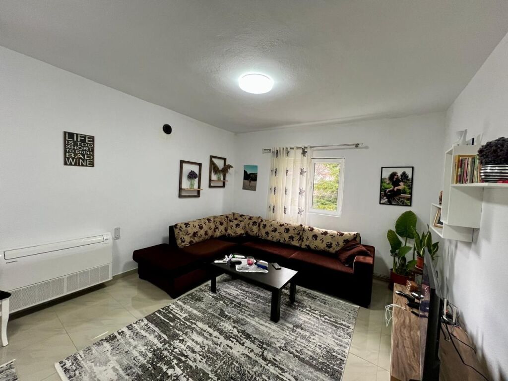 In vendita, Casa Privata su 2 Piani, Boboshticë-Korçë.