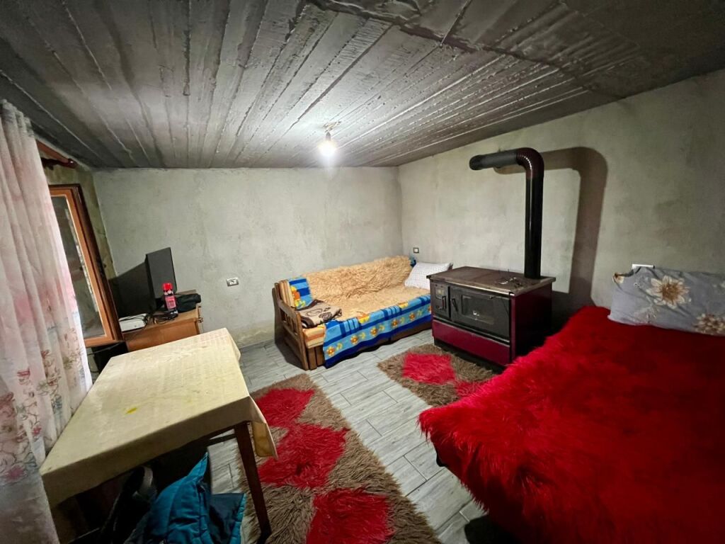 In vendita, Casa Privata su 2 Piani, Boboshticë-Korçë.