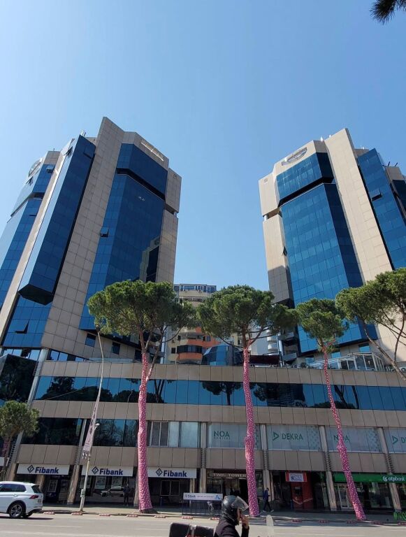 UFFICIO IN AFFITTO 110M2 TORRI GEMELLI