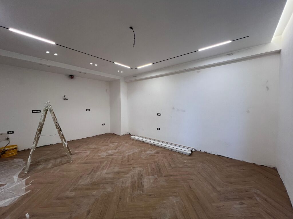 🏠VENDESI – Appartamento 2+1+2 | Ex-Esposizione (Viale Gjergj Fishta)