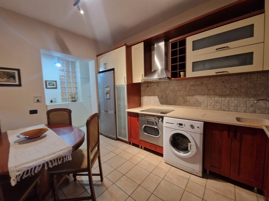 Apartment 2+1 for rent on Kavaja street