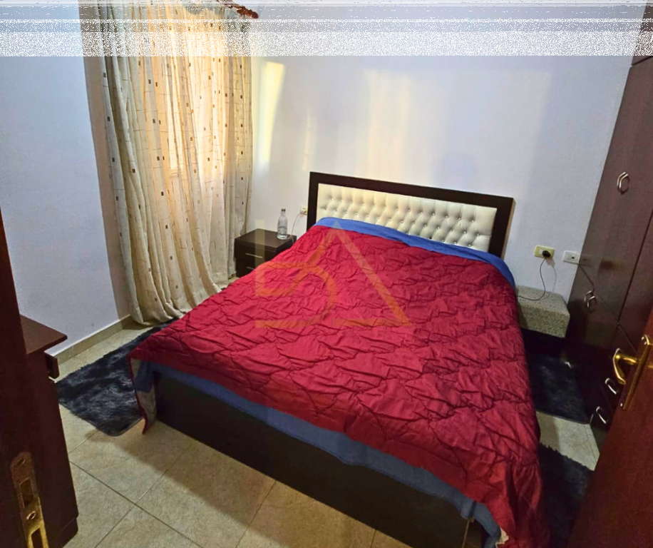 Appartamento in Affitto – Tirana, Campo di Aviazione