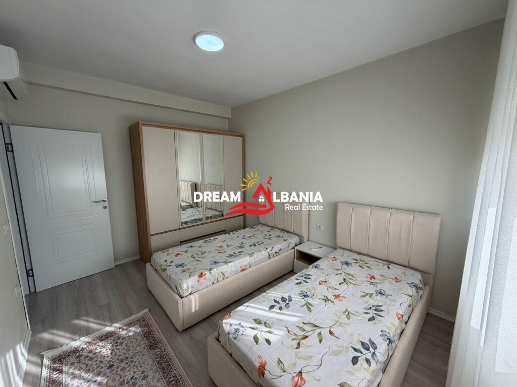 Shitet super apartament 2+1+2+post parkimi i perfshire ne Rrugen e Durresit prane Colosseo (ID 41212211)