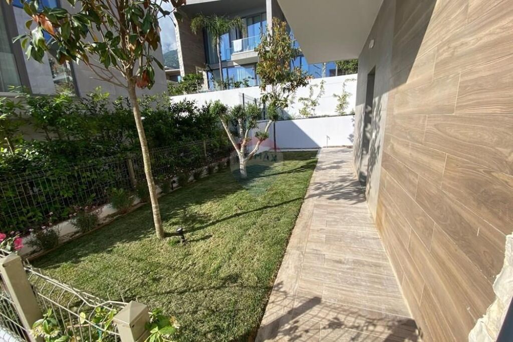 Villa - In Vendita - Palasë, Costa Ionica(ID: 530261047-202)