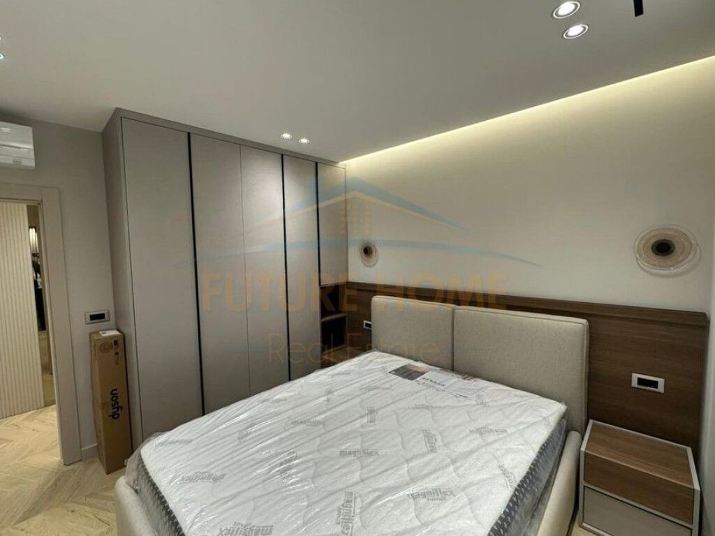 Qera, Apartament 1+1, Myslym Shyri, Tirane