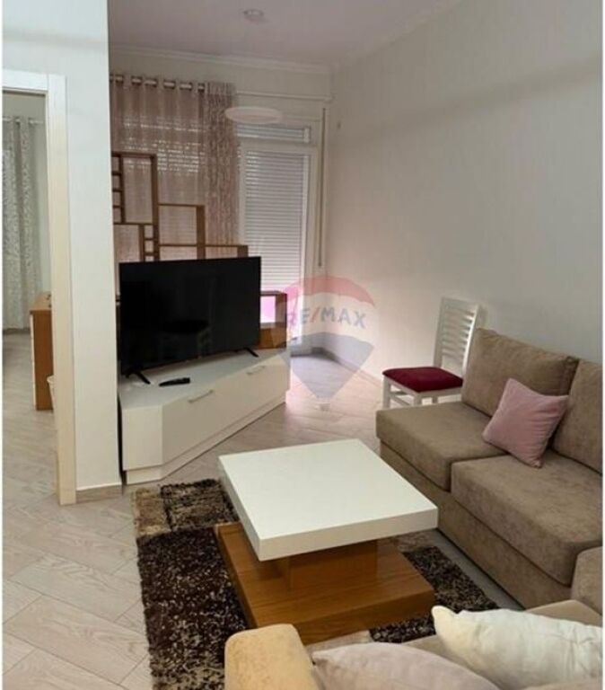 Apartment 1+1 for rent at the Botanical Garden