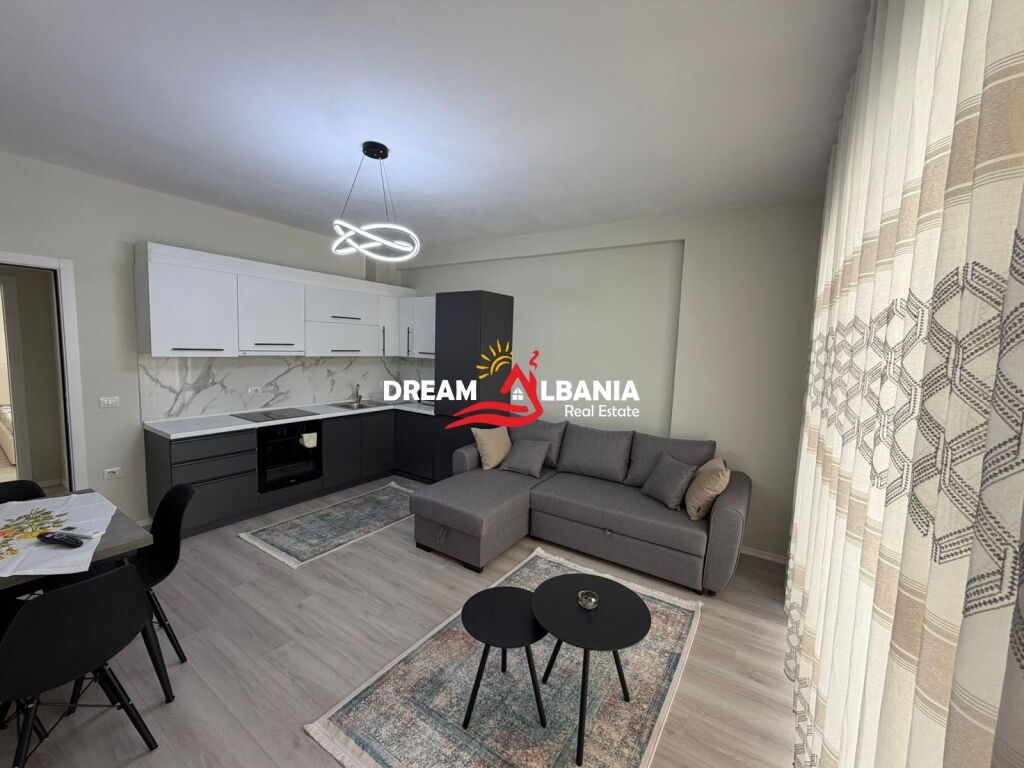 Shitet super apartament 2+1+2+post parkimi i perfshire ne Rrugen e Durresit prane Colosseo (ID 41212211)