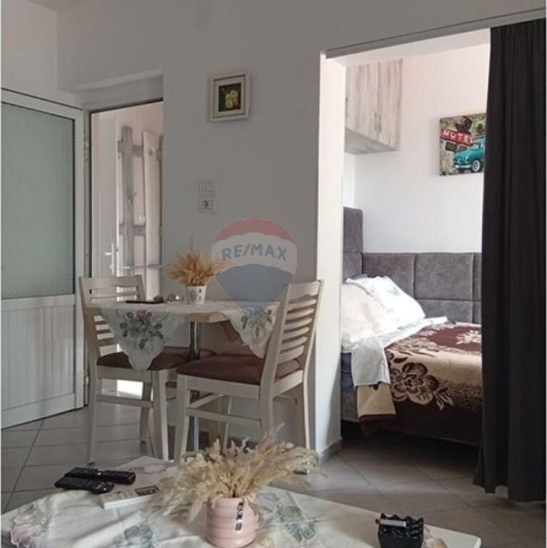 Apartment - For Rent - Brryli, Tirana
