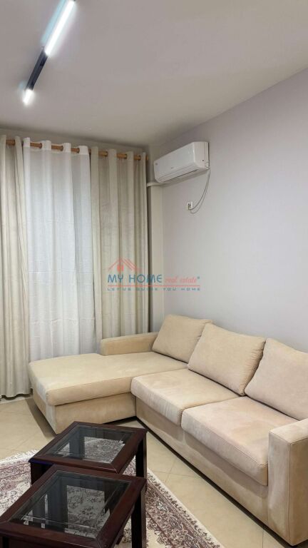 Appartamento 2+1 in affitto Lago Secco a Tirana