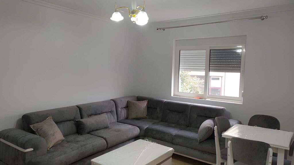 Disponojme Apartament 1+1 me qira – Oxhaku - kati i 3!