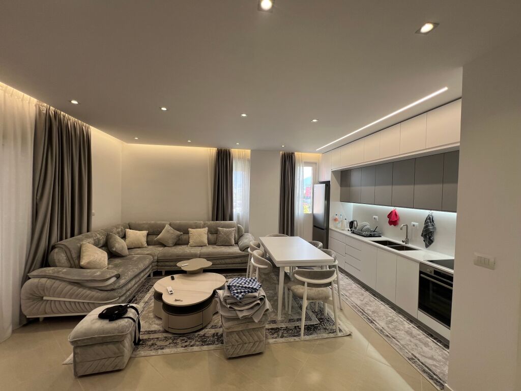 Apartment 2+1+2 for rent near Amerikan 3