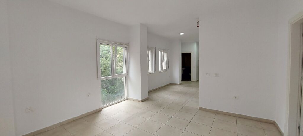 Shitet apartament 2+1+2 te Selvia - Więcej