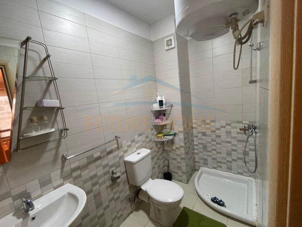 In vendita, Appartamento 2+1+2, Città Studentesca, Tirana