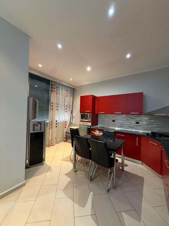 🏠Shitet Apartament 2+1 📍Kompleksi Halili, prane Selvise💶 Çmimi: 250.000€ -Me Hipoteke - Widok 2