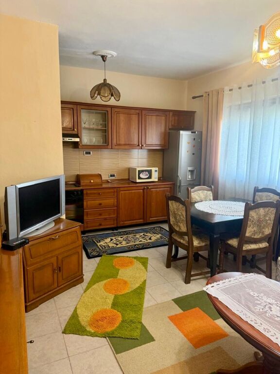 📣 AFFITTO Appartamento 2+1 📍 Tufine 💶 Prezzo 40.000 Leke ✨