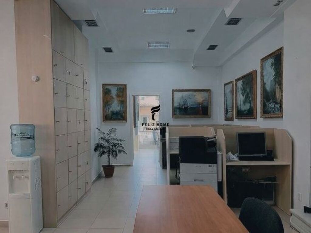 OFFICE FOR SALE 216 M2 ELBASAN ROAD 550,000 EURO FH-69430