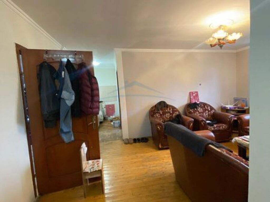 In vendita, Appartamento 2+1, Via Barrikadave, Tirana