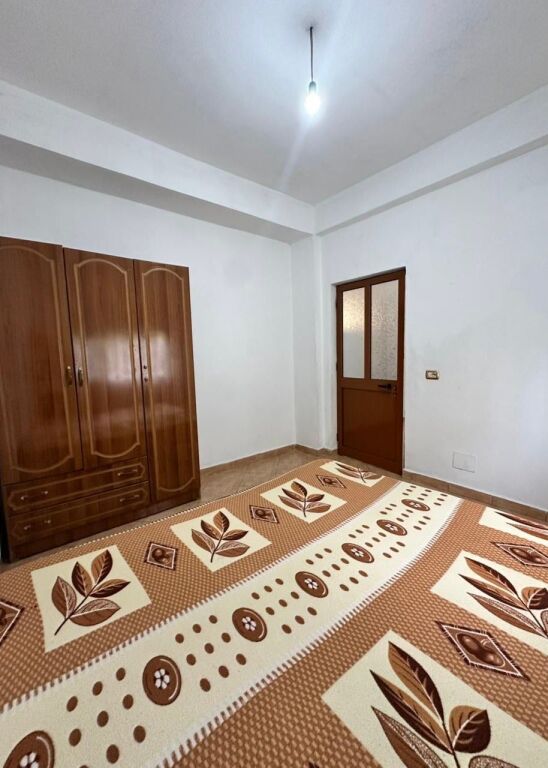 1+1/Qera📍Rruga Jordan Misja📌30 000 lek