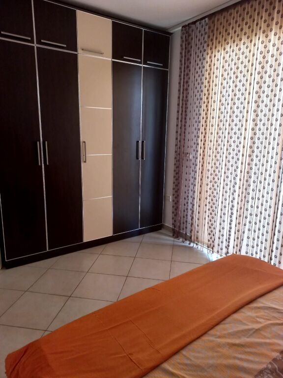 🏡 Appartamento in affitto –📍 Garden City, Vicino a Casaitalia 💰 Prezzo: 43.000 lek/mese