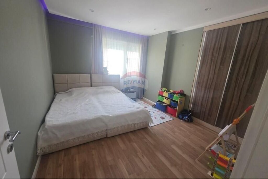Apartament - Për Qira - Rruga Mihal Grameno, Tiranë