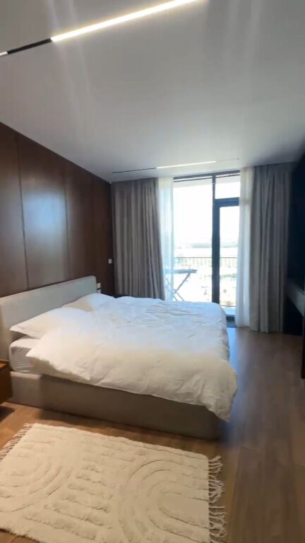 Appartamento di tipologia 2+1+2+posto auto nella residenza Lake View in via Kosovareve