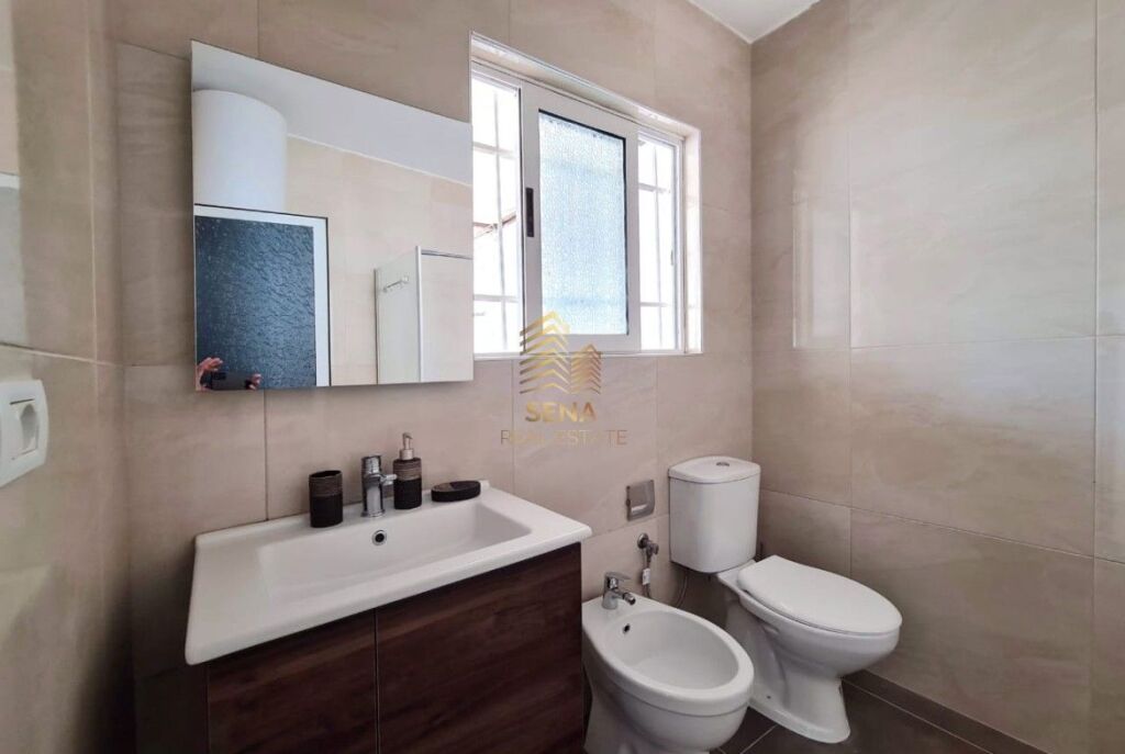 Qira, Apartament 1+1+A+1 Blk, Pazari i Ri, 750 Euro/Muaj