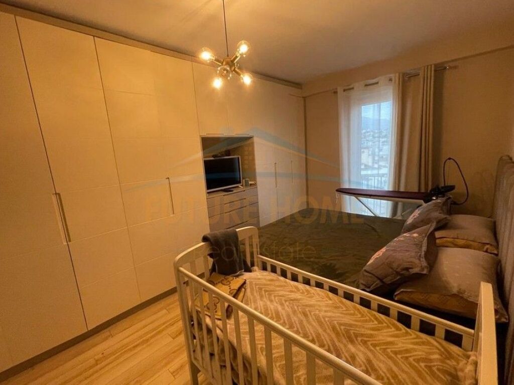 In vendita, Appartamento 2+1+2, Città Studentesca, Tirana
